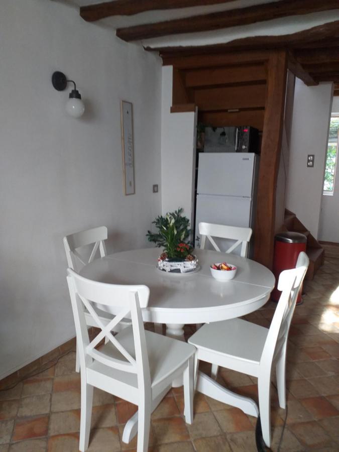 Belle Maison Au Coeur De Recloses 외부 사진